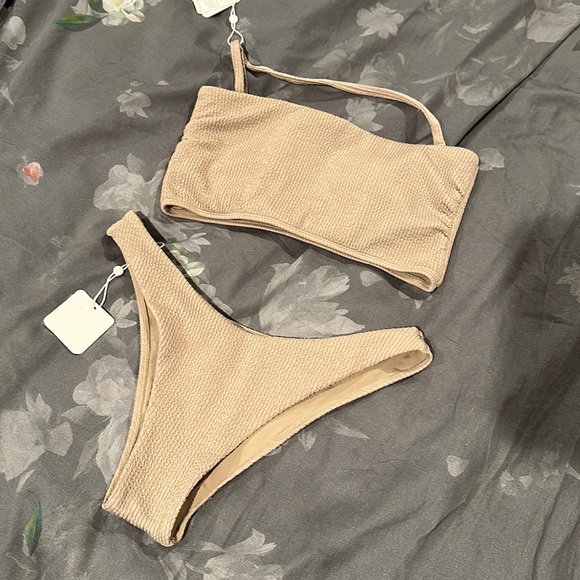 Monday Swimwear Other - Monday Swimwear Byron bottom and bandeau top